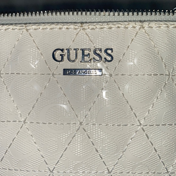 Guess Los Ángeles Shoulder Purse - Picture 6 of 14